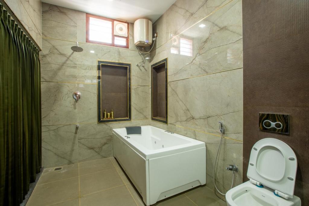 Zamin Resort Kuttalam  Exterior photo
