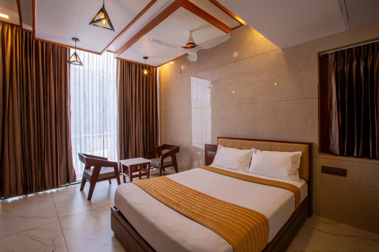 Zamin Resort Kuttalam  Exterior photo